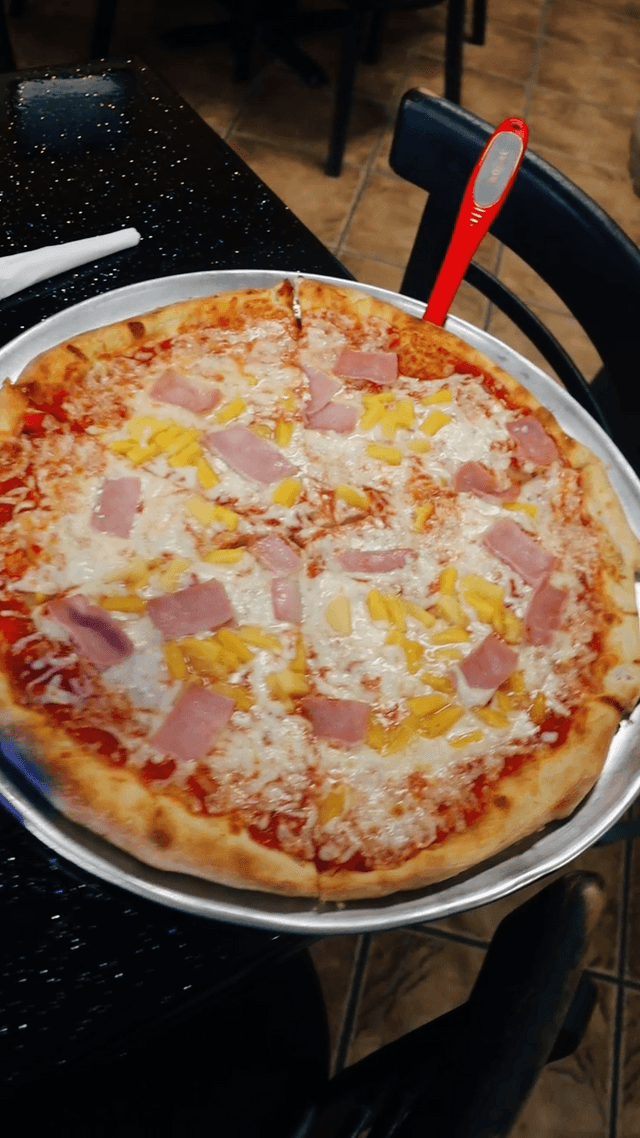 Pizza Hwaiann.png